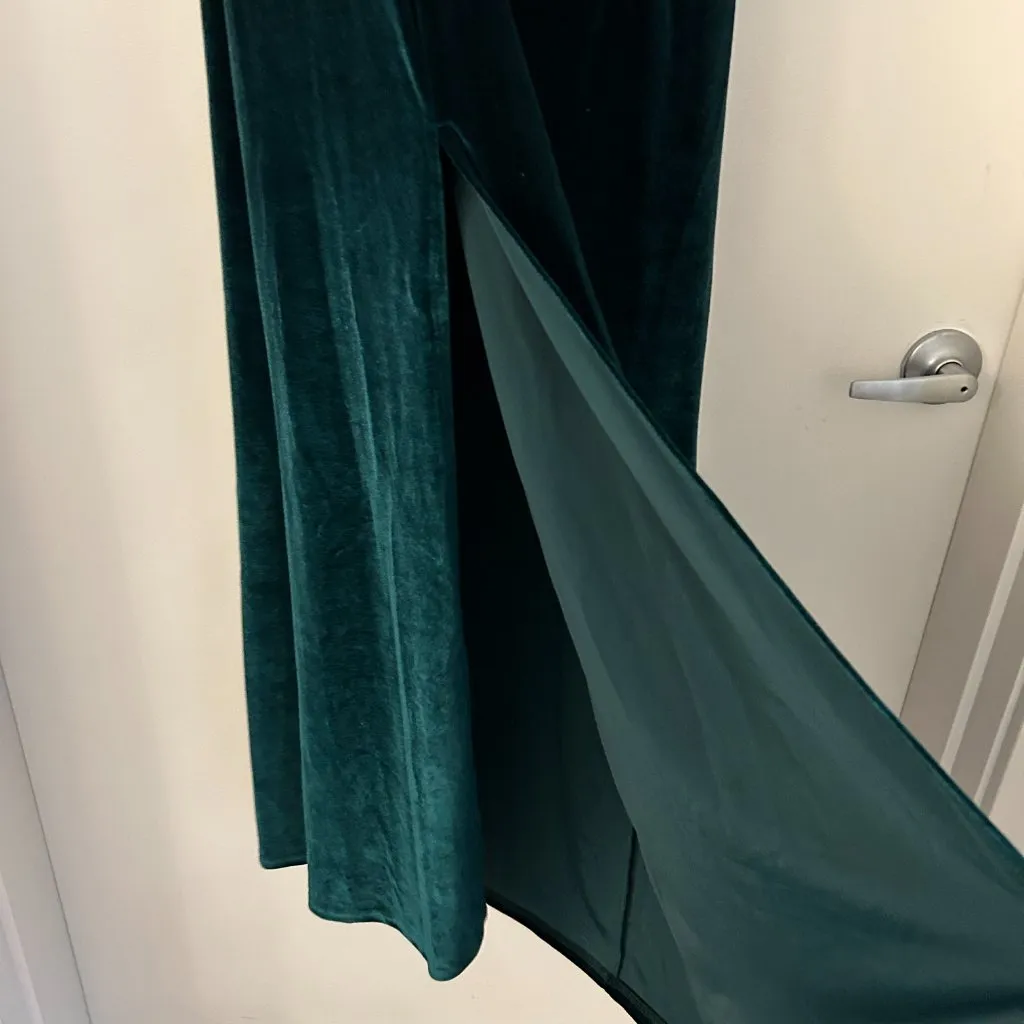 Tatiana Velvet One Shoulder Maxi Dress in Emerald Green Size S NWOT - Image 4