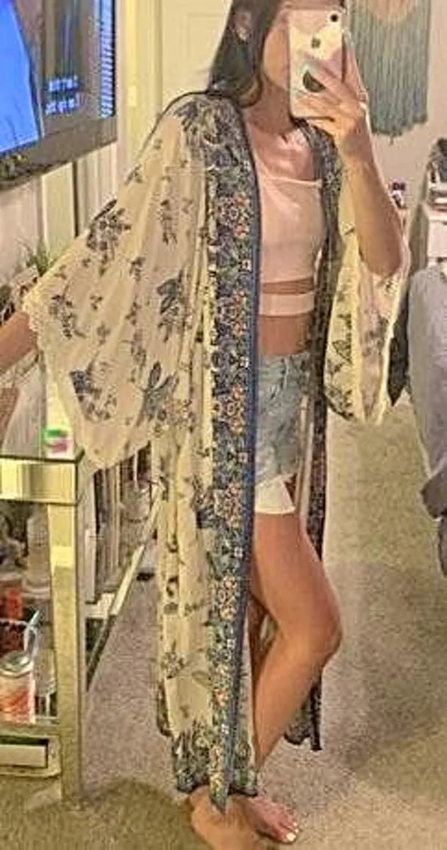 Angie Floral kimono/ cardigan  - Image 2