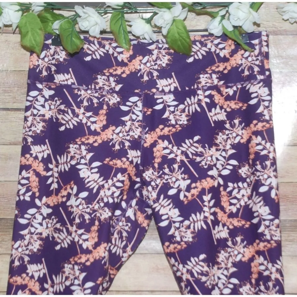 Fabletics Fabletics High-Waisted Printed Powerhold Crop Leggings Size L Arcadia - Image 2