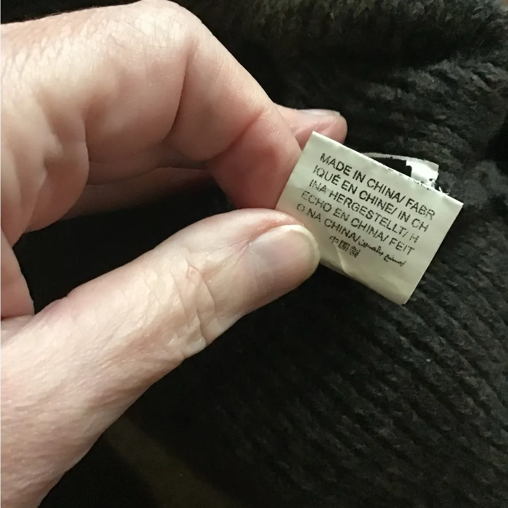 Women'sDeep V-Neck Wrap Sweater Long Sleeve Front Cross Loose Knitted Pullover - Image 4