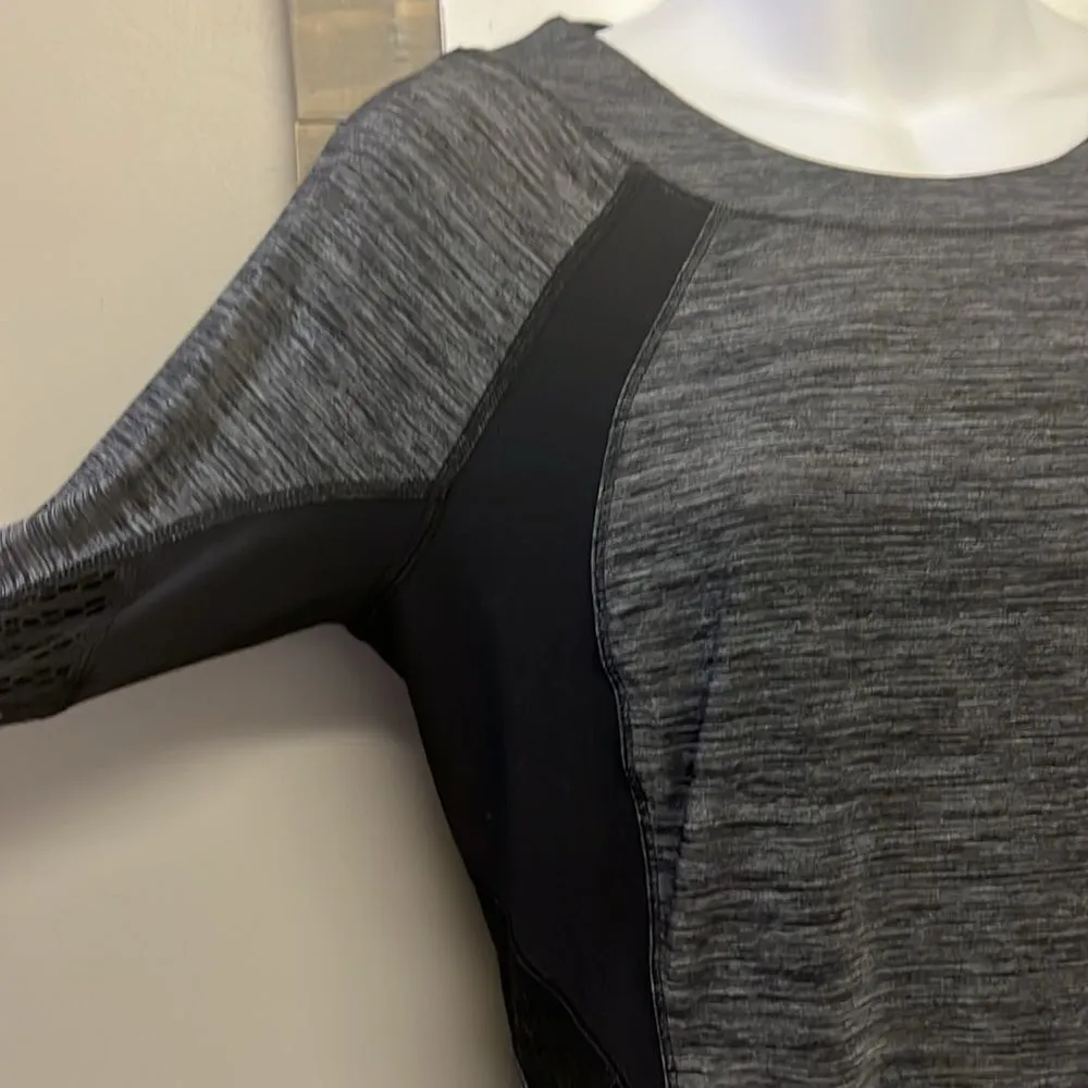 Lululemon Athletica Heather Black Scoop Neck Long Sleeve Lace Panel Shirt-Size 6 - Image 7