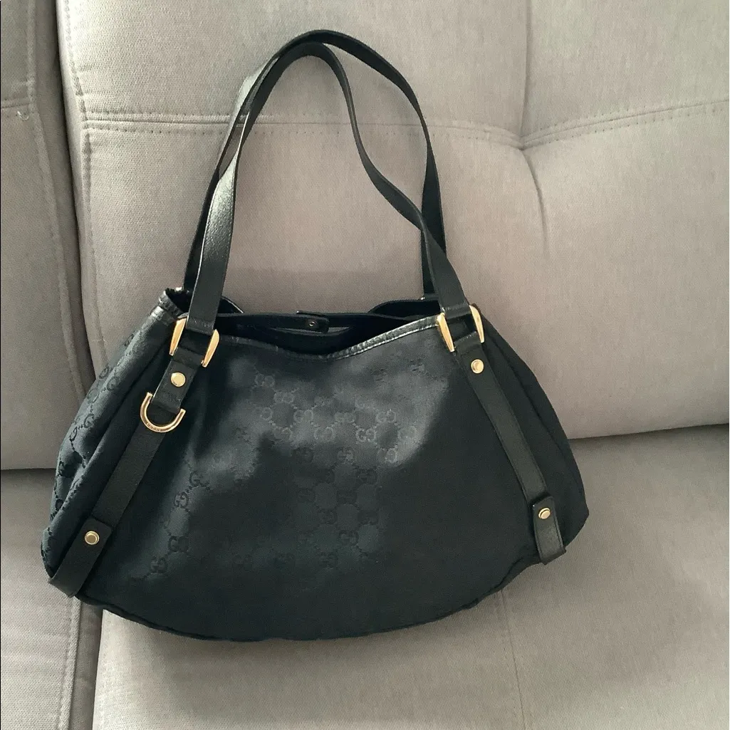 Modern GUCCI GG monogram bag 🌷🌷🌷 - Image 3