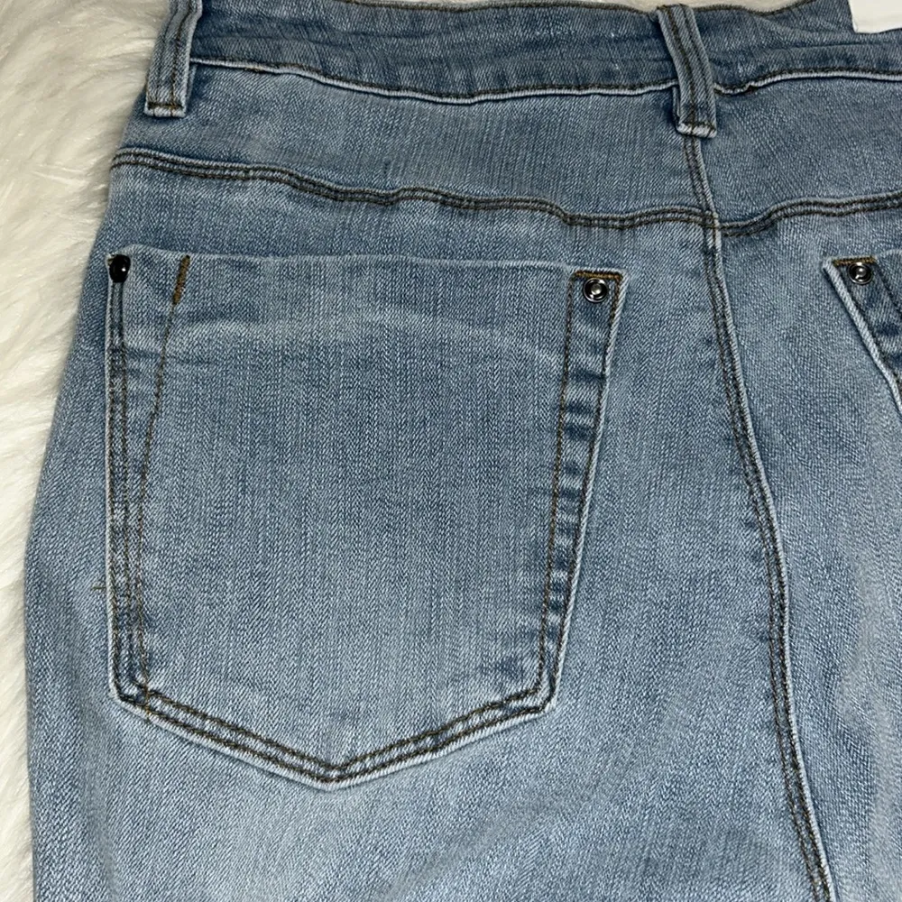 Woman’s A Love A High Rise Ankle Skinny Jeans na Light-washed size 29 - Image 13