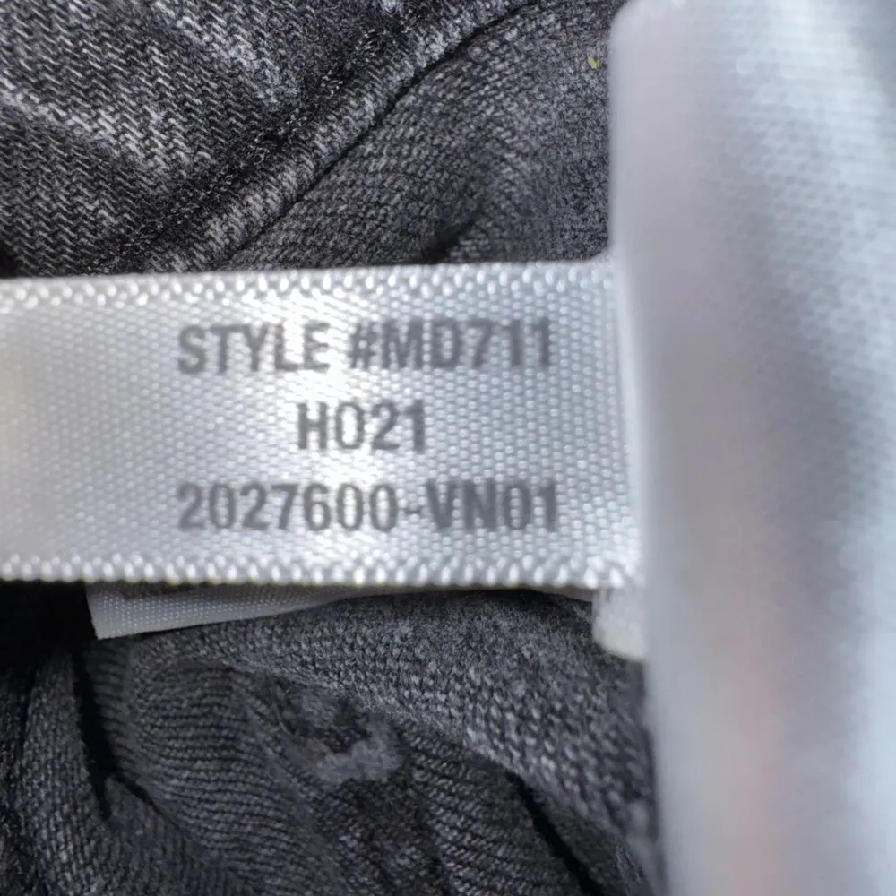 Madewell The Perfect Vintage Straight Leg Black Wash Jeans in Lunar Wash Size 26 - Image 8