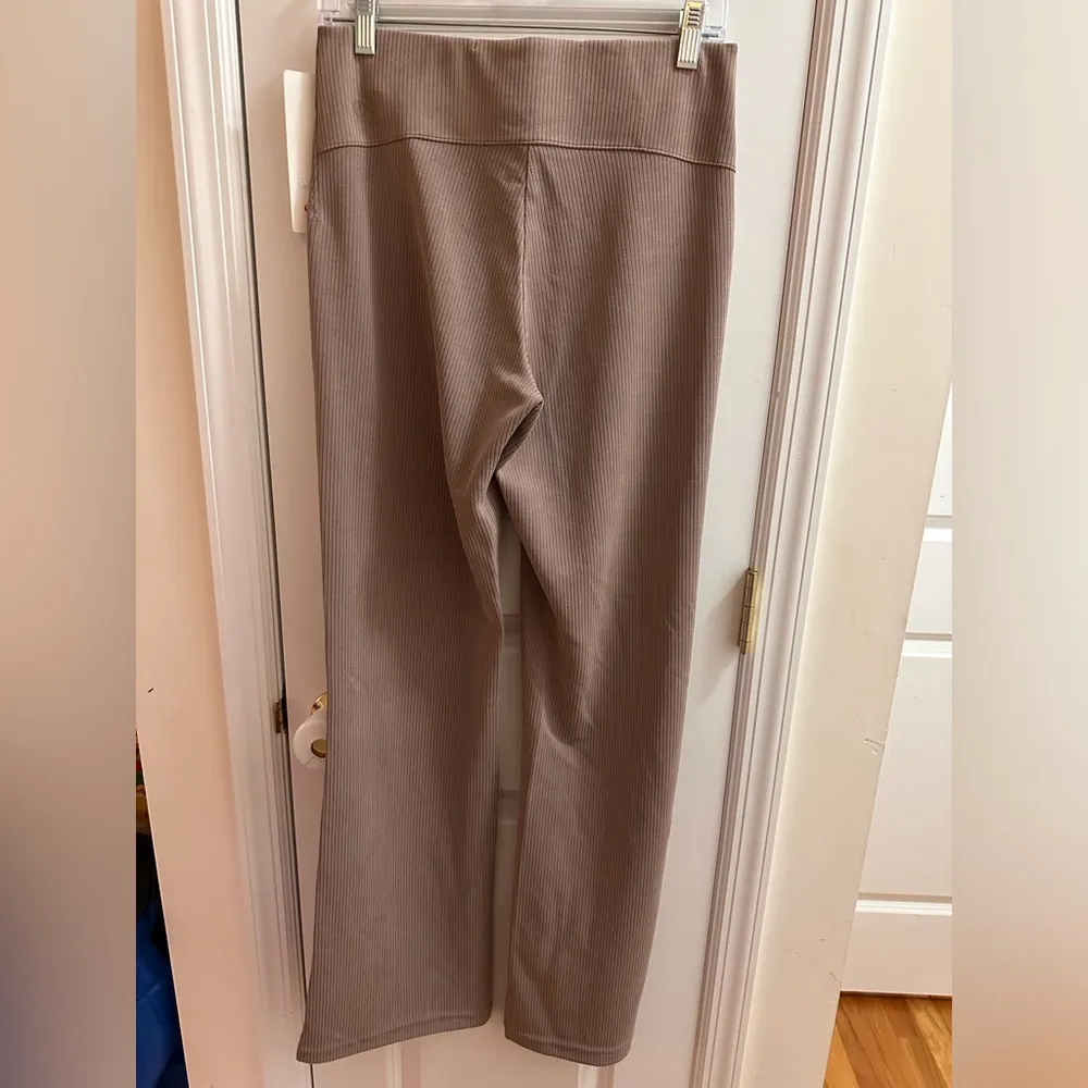 LULULEMON RIBBED SOFTSTREME FLARED PANT* reg Tauptastic - Image 2