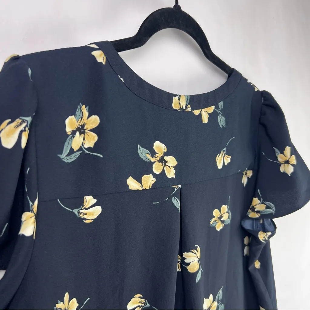 Hilary Radley Navy Floral Blouse, Yellow Flowers, Polyester, Flutter Sleeve Top - Image 9