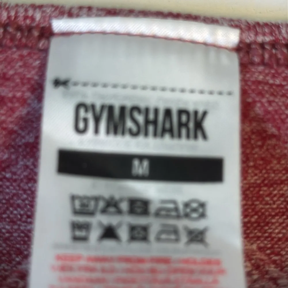 Gymshark Flex Sports Burgundy Crop Top Seamless GYM Thumbhole Size Med EUC #2805 - Image 6