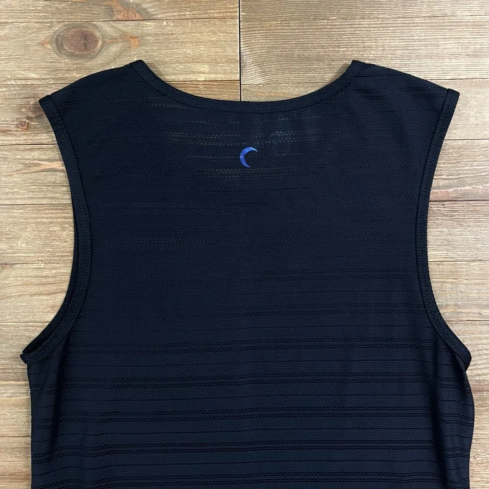 ZYIA Luxe Muscle Tee - Image 6