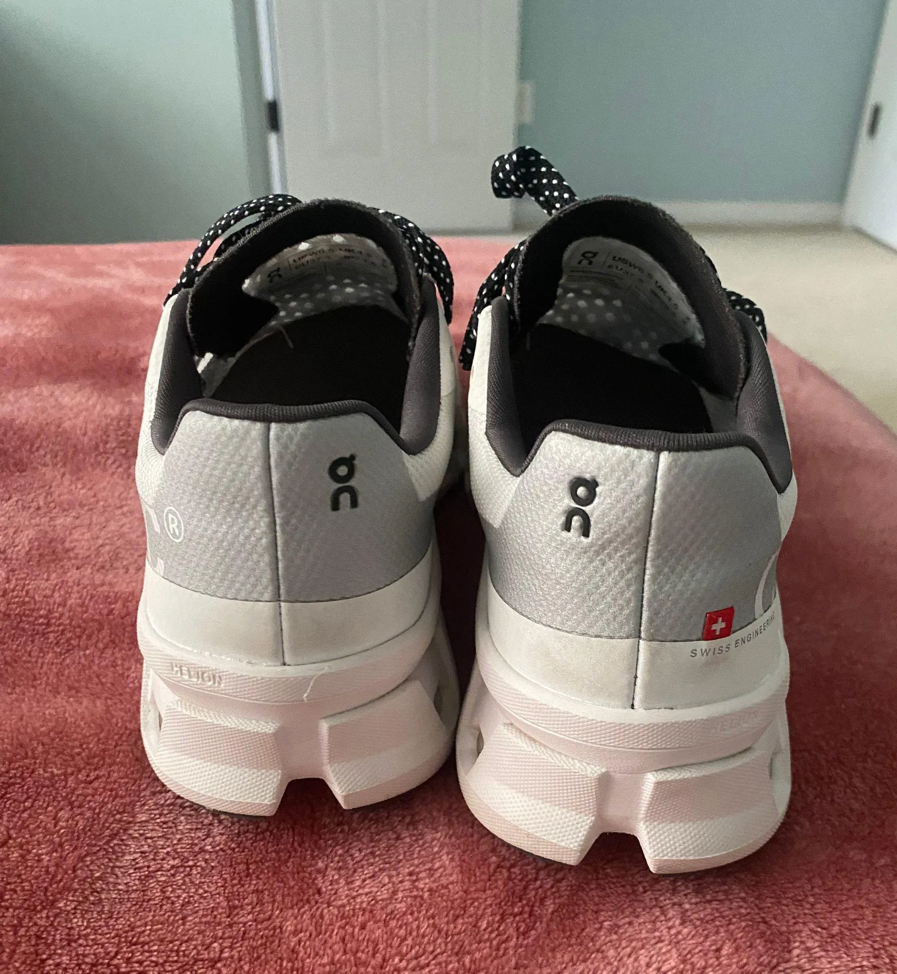 On Cloud  Cloudmonster - Image 4