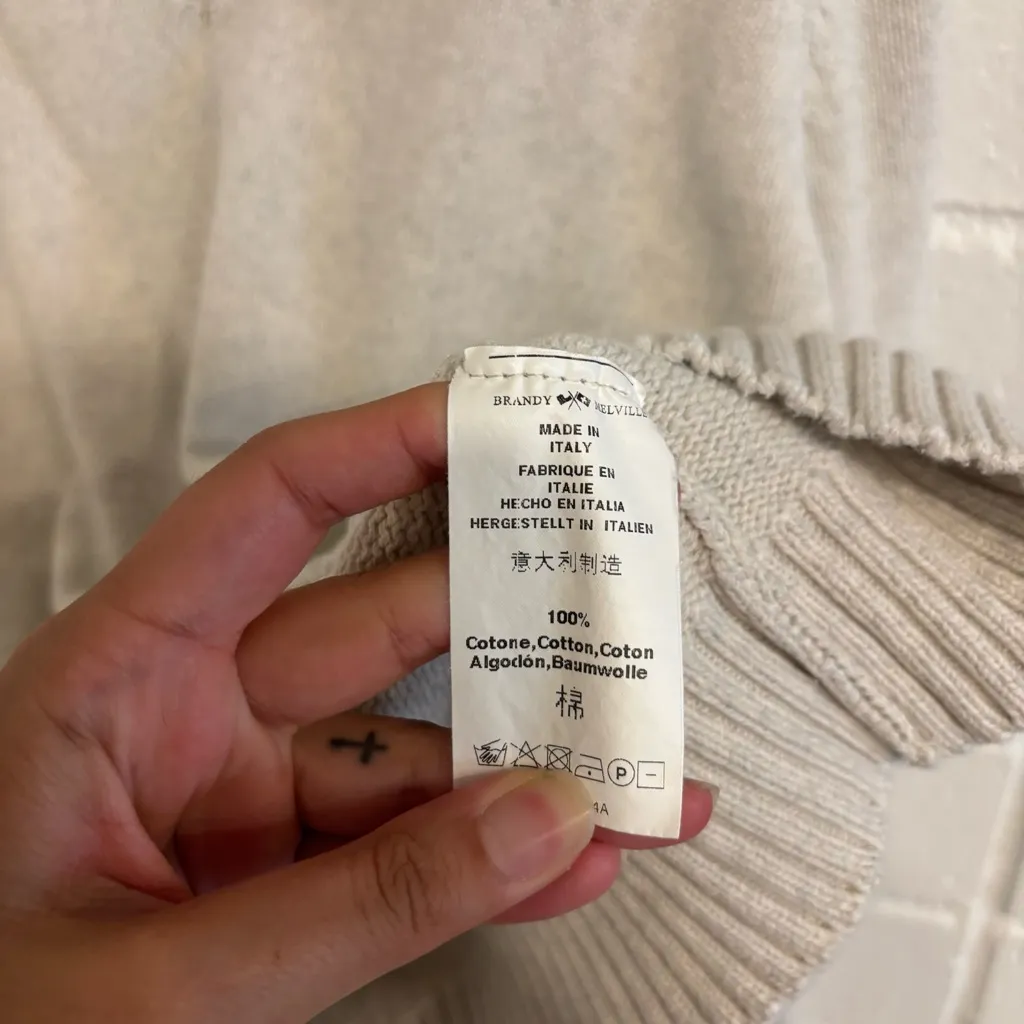 Brandy Melville v neck sweater - Image 3