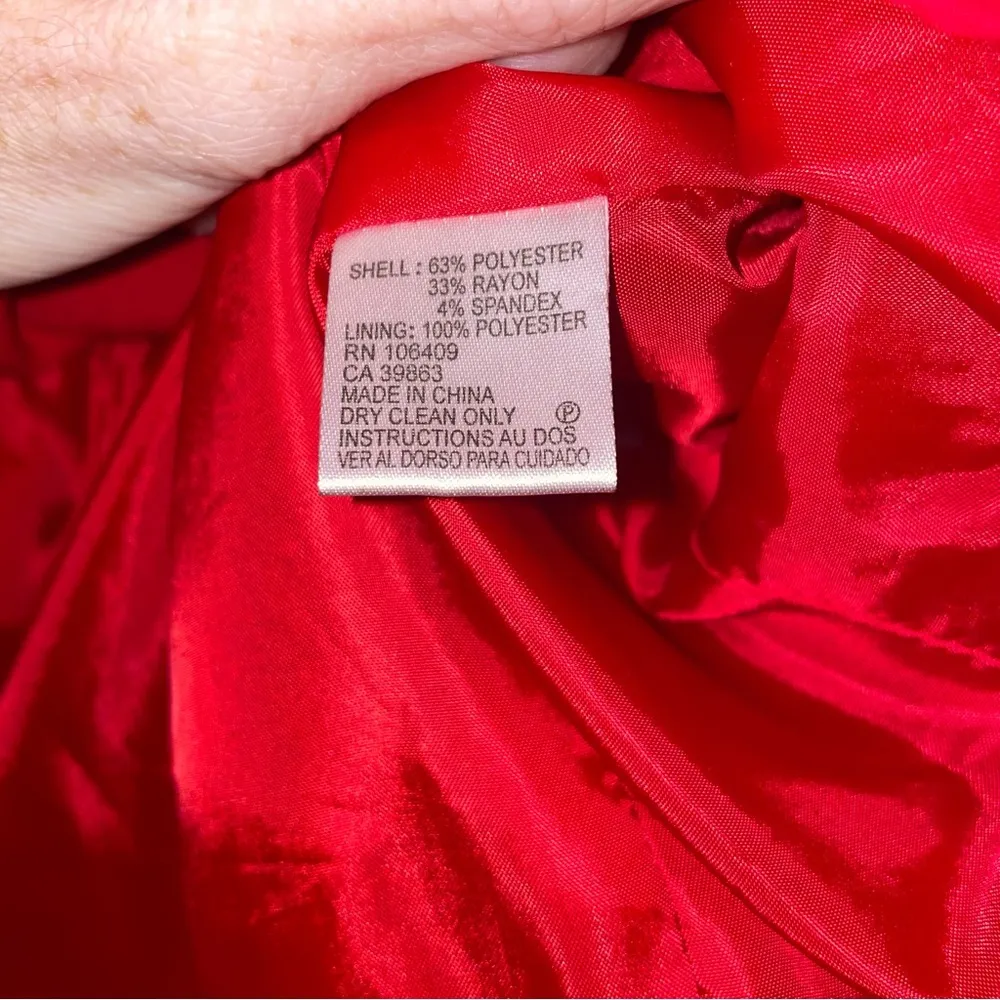 Tahari Size 6 Blazer Red Button Collar Suit Jacket - Image 5
