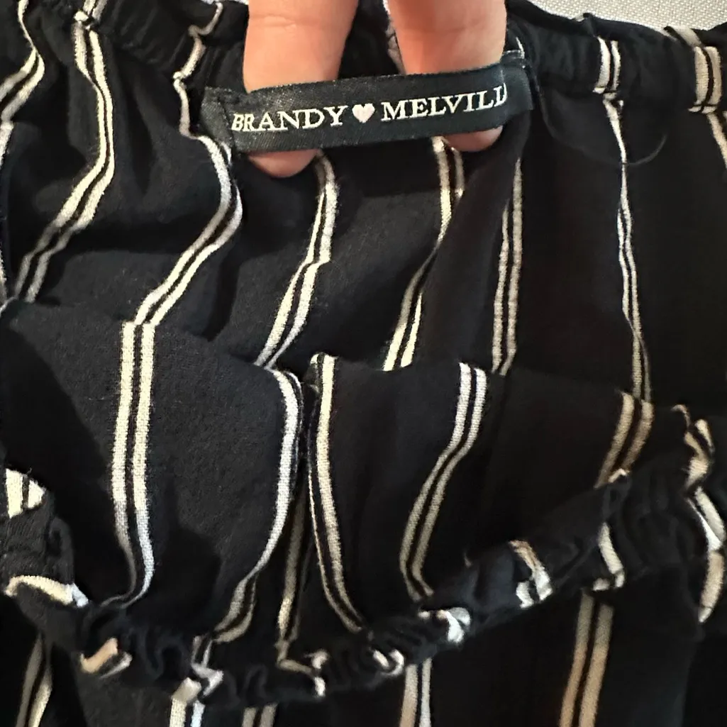 BRANDY MELVILLE Off The Shoulder 2/4 Sleeve Striped Women’s Top One Size EUC - Image 5