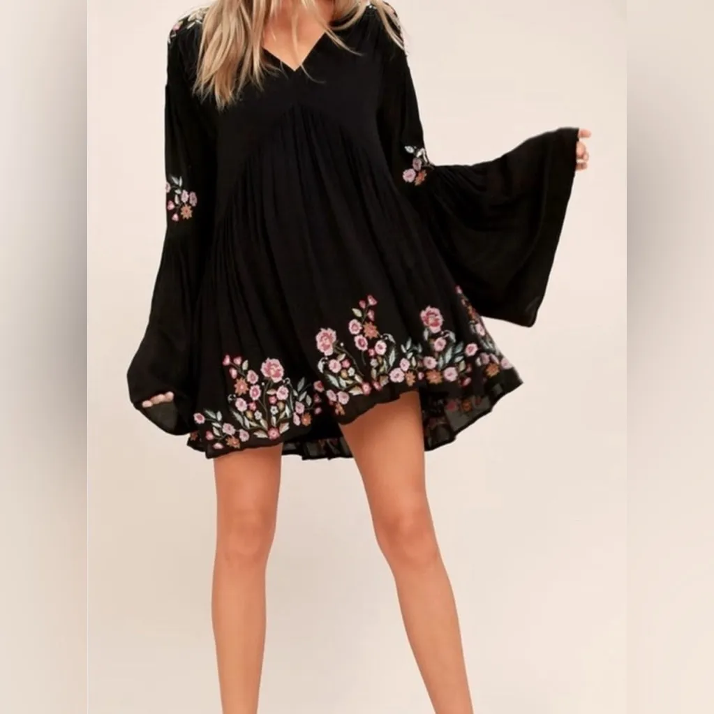 Free People Women’s Te Amo Babydoll Embroidered Flowers Black Boho Dress‎ S/XS - Image 3