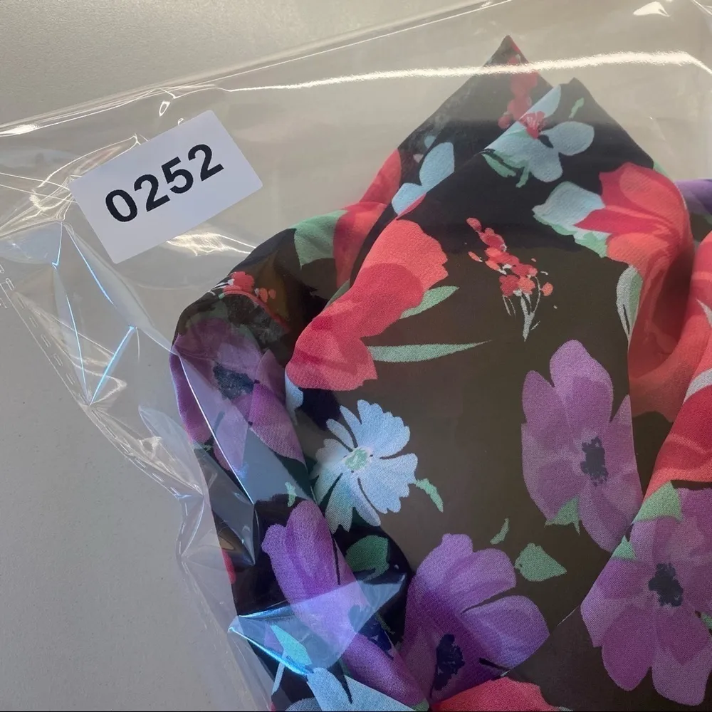 FLORA NIKROOTZ Floral Robe kimono NWT black‎ pink purple sheet belted - Image 11