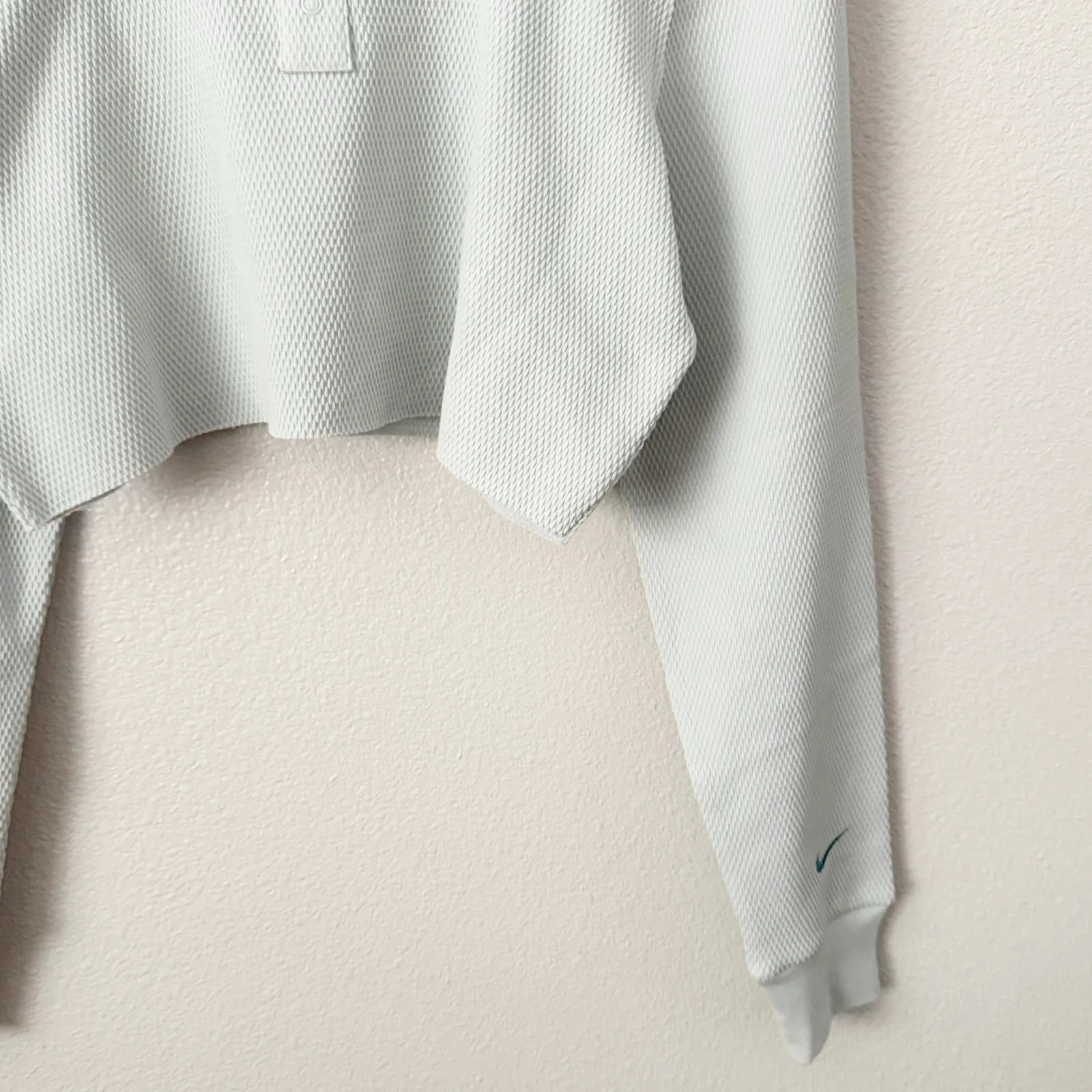 NIKE | NWT Athletic Everyday Modern Long-sleeve Crop Top Light Blue | XL - Image 5