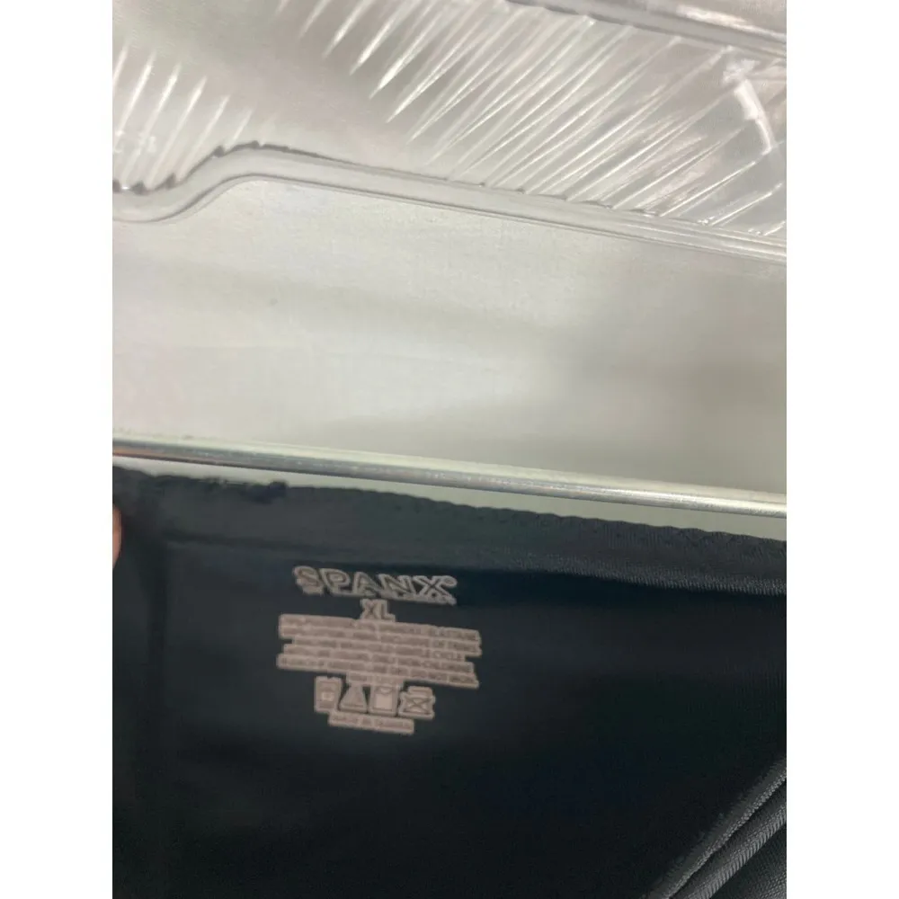 Spanx high Waist Shaping Shorts Size XL - Image 2