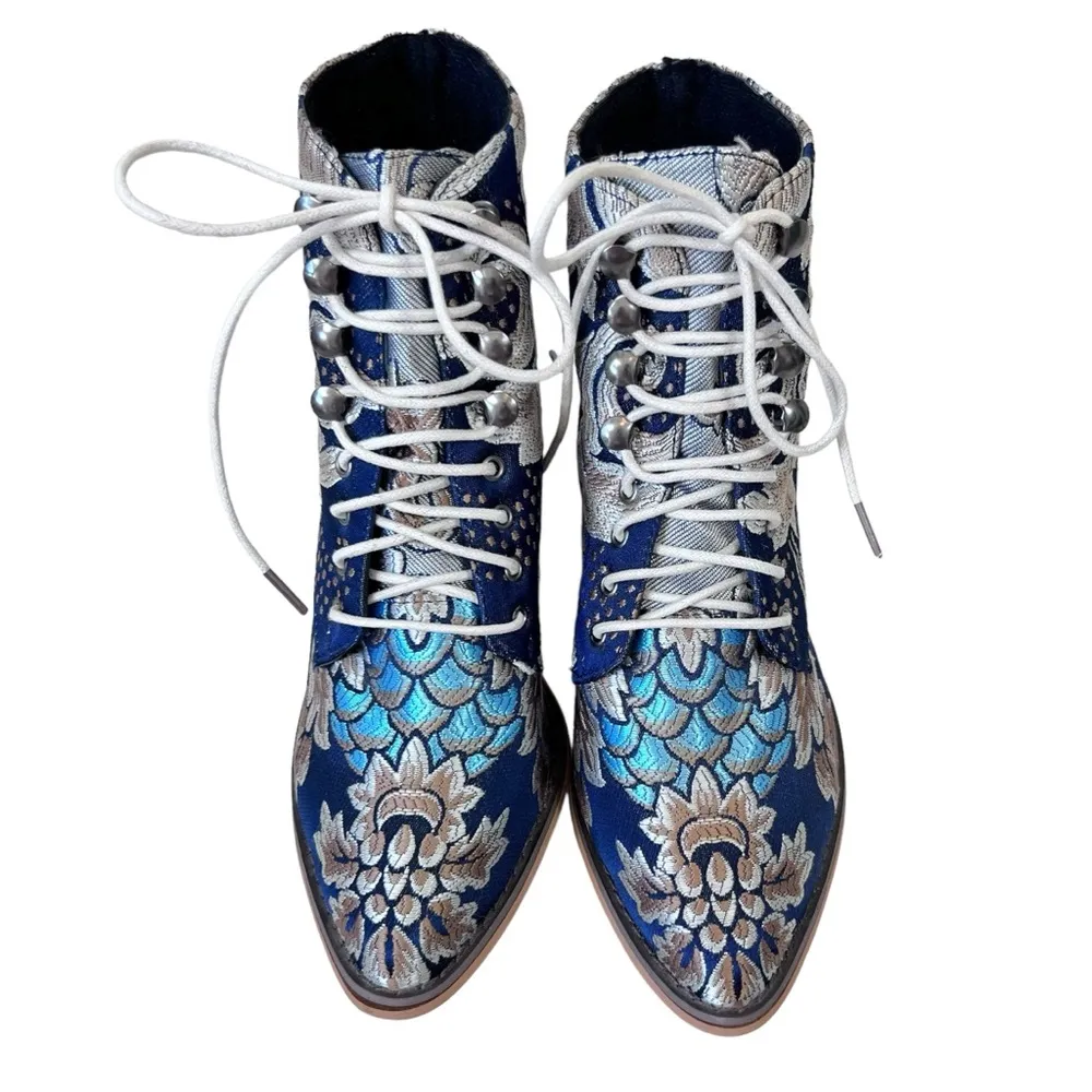 Vintage Satin Floral Embroidered Block Heel Cowboy Ankle Booties Blue Size 7 - Image 14