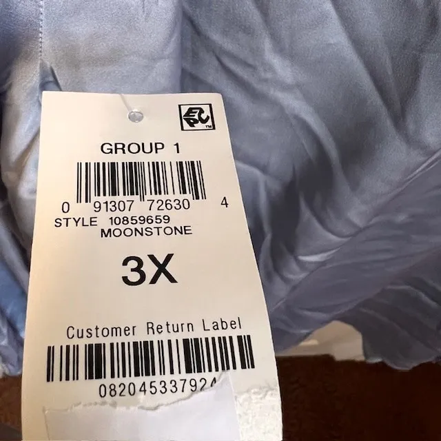 Bar III Women's Balloon Long Sleeve Blouse Satin Pullover Light Gray Size 3X - Image 5