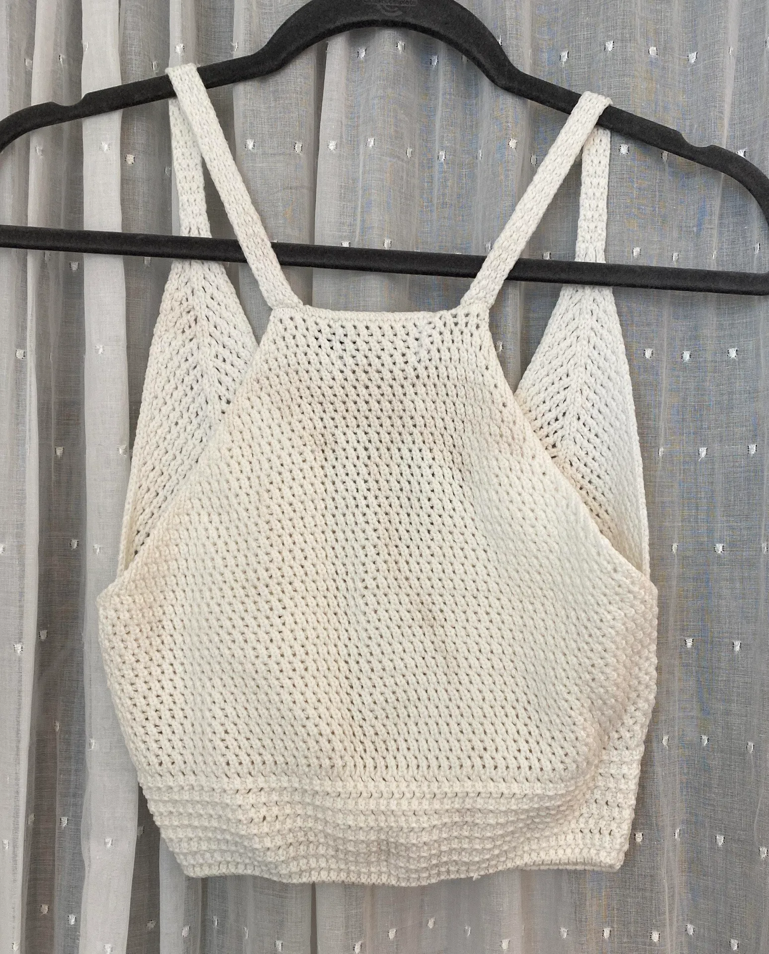 Etiquette Boutique Cropped Tank Top - Image 2