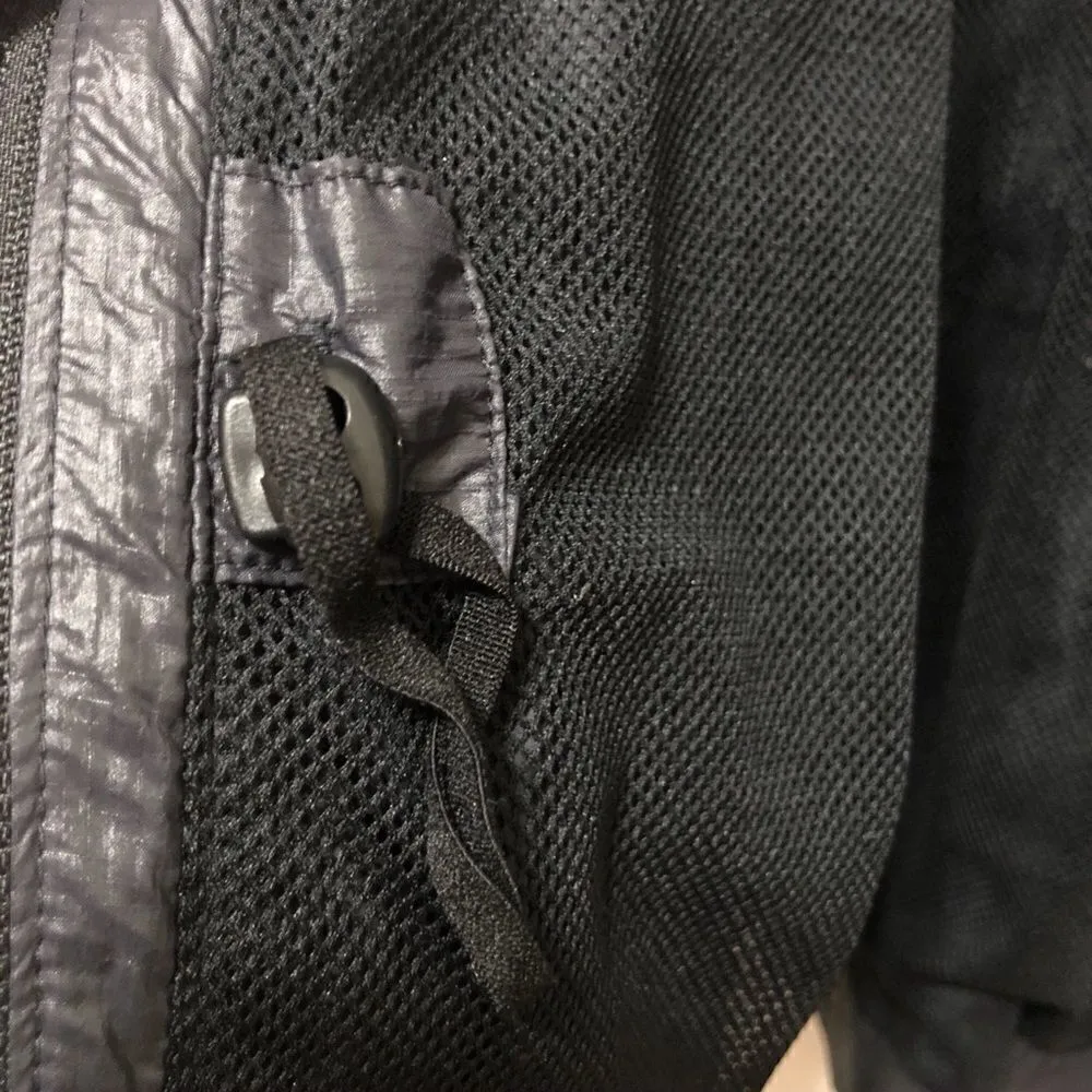 Gap nylon ruffled windbreaker  - Image 9