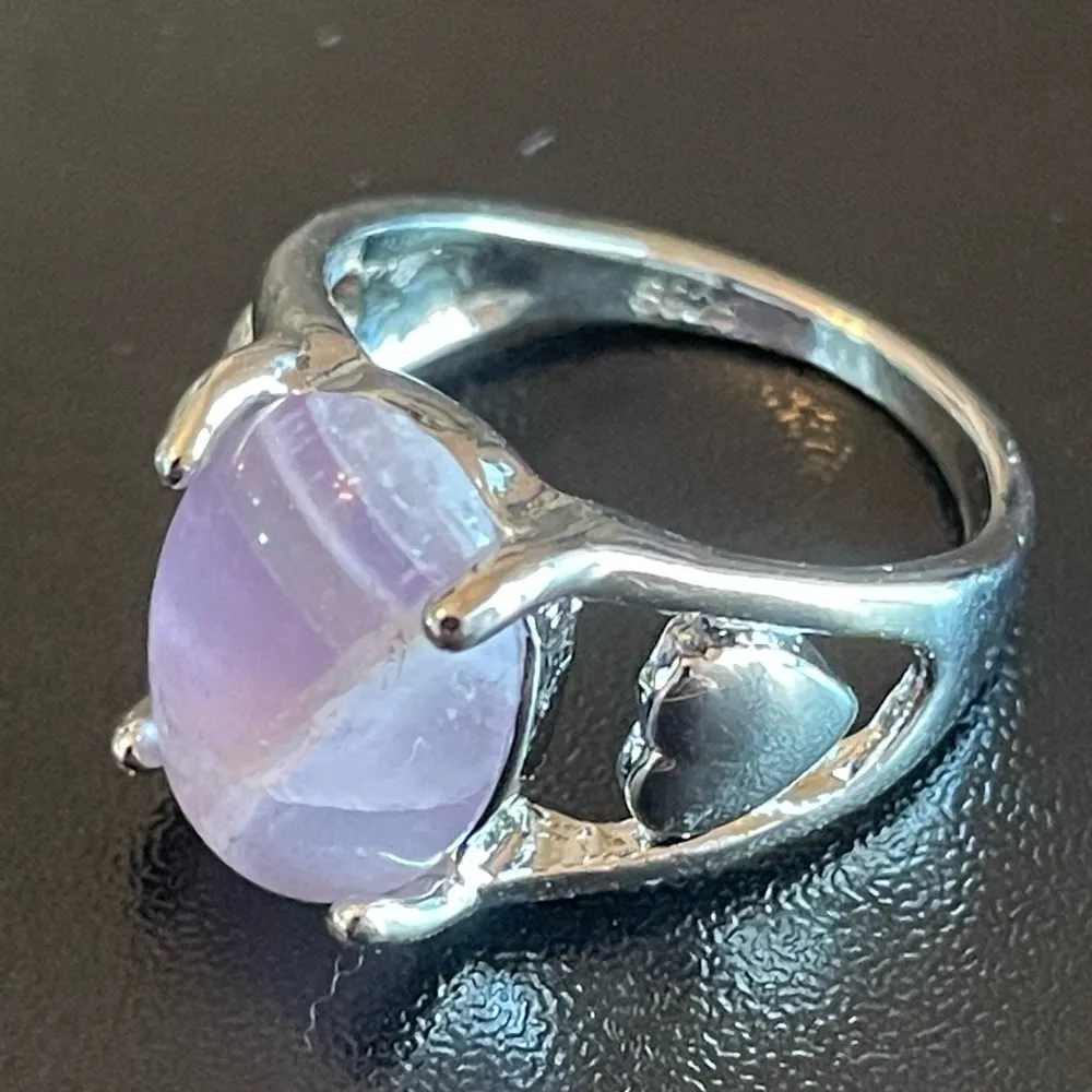Oval purple amethyst S925 silver heart ring size 7 - Image 3