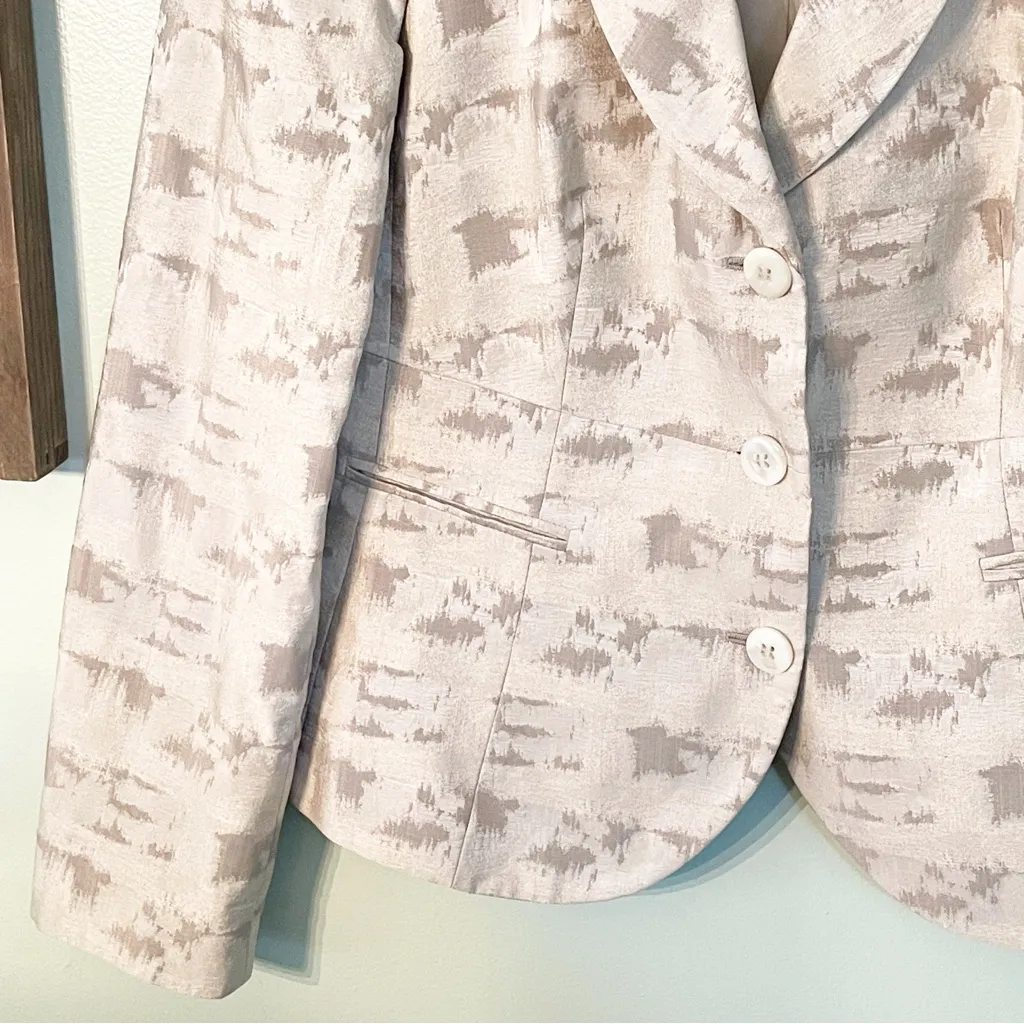 Armani Collezioni Womens Size 12 Blazer Ivory Gray‎ Long Sleeve Career Jacket - Image 2