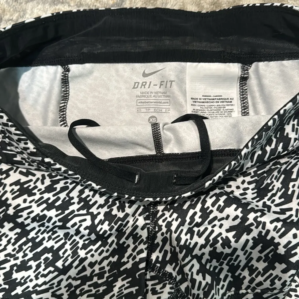 Nike Dri-Fit 3” Pronto Running Shorts - Image 6