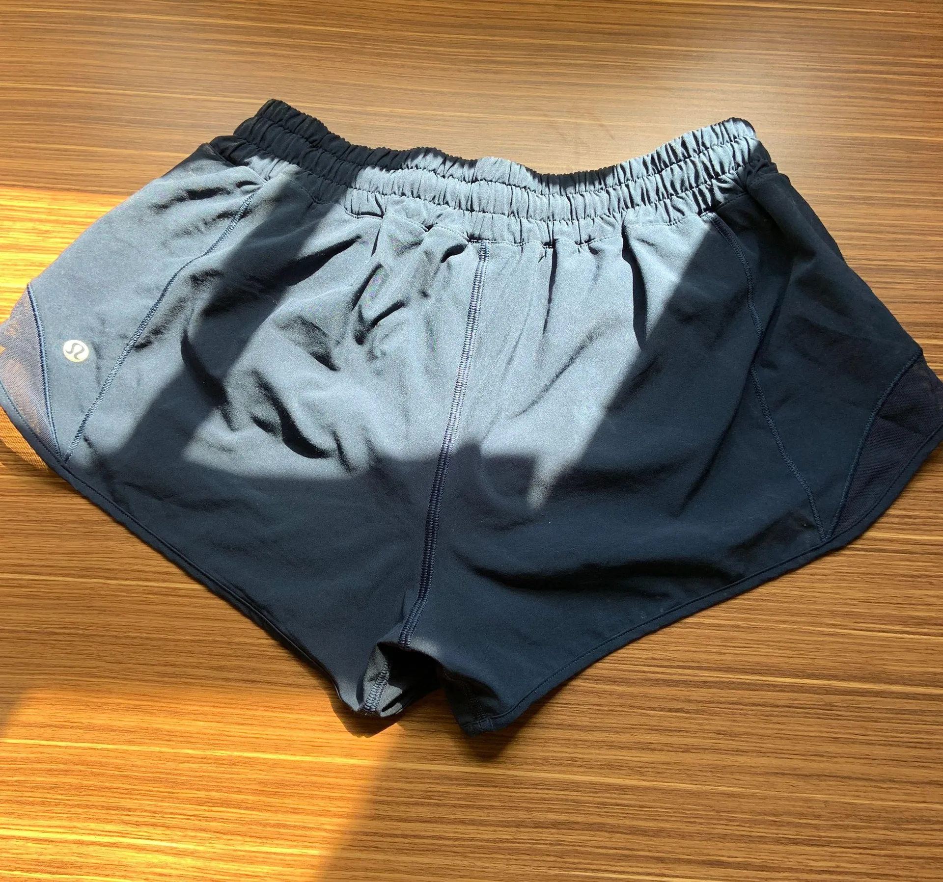 Lululemon Navy Hotty Hot Short 2.5’’ - Image 2