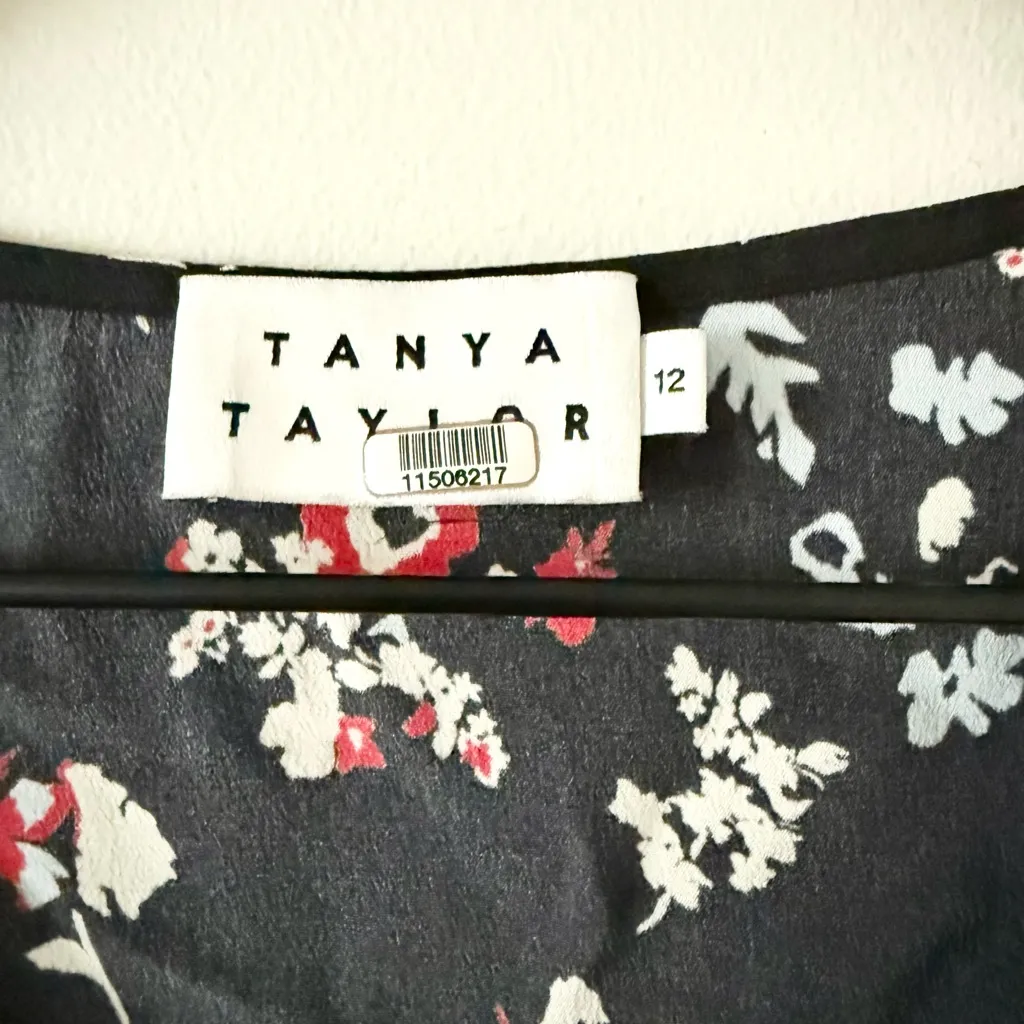 Tanya Taylor Silk Long Sleeve Wrap Blouse in Black and Red Floral Size 12 - Image 3