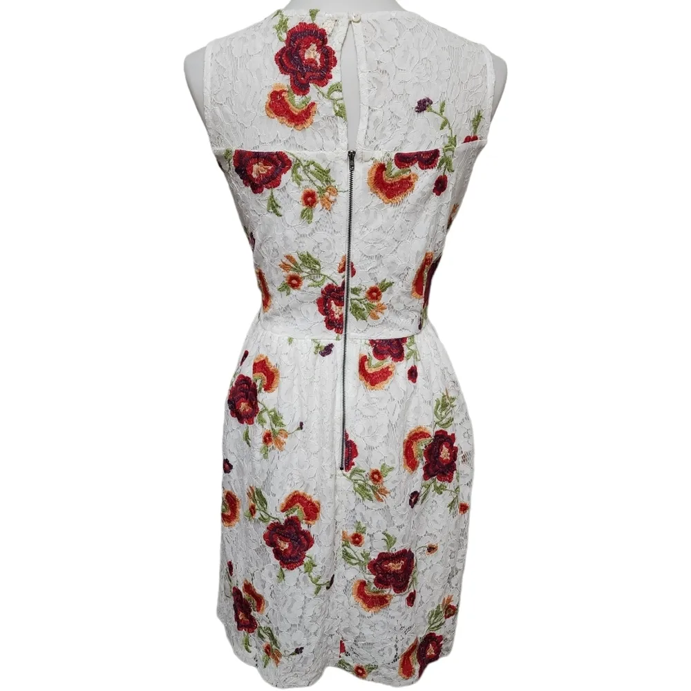 Altar'd State A Beautiful Soul red floral fit and flare lace dress size 1X - Image 5