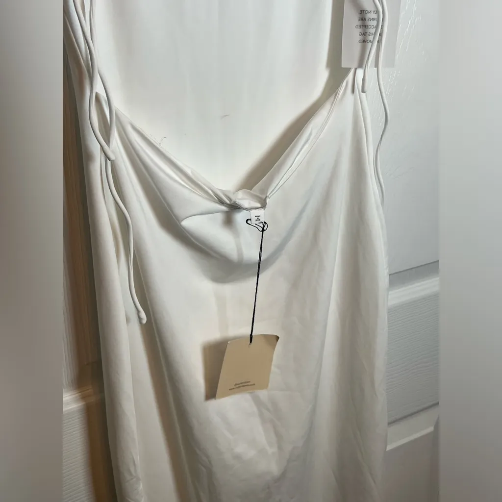 superdown Astra Maxi Dress in White - Image 10