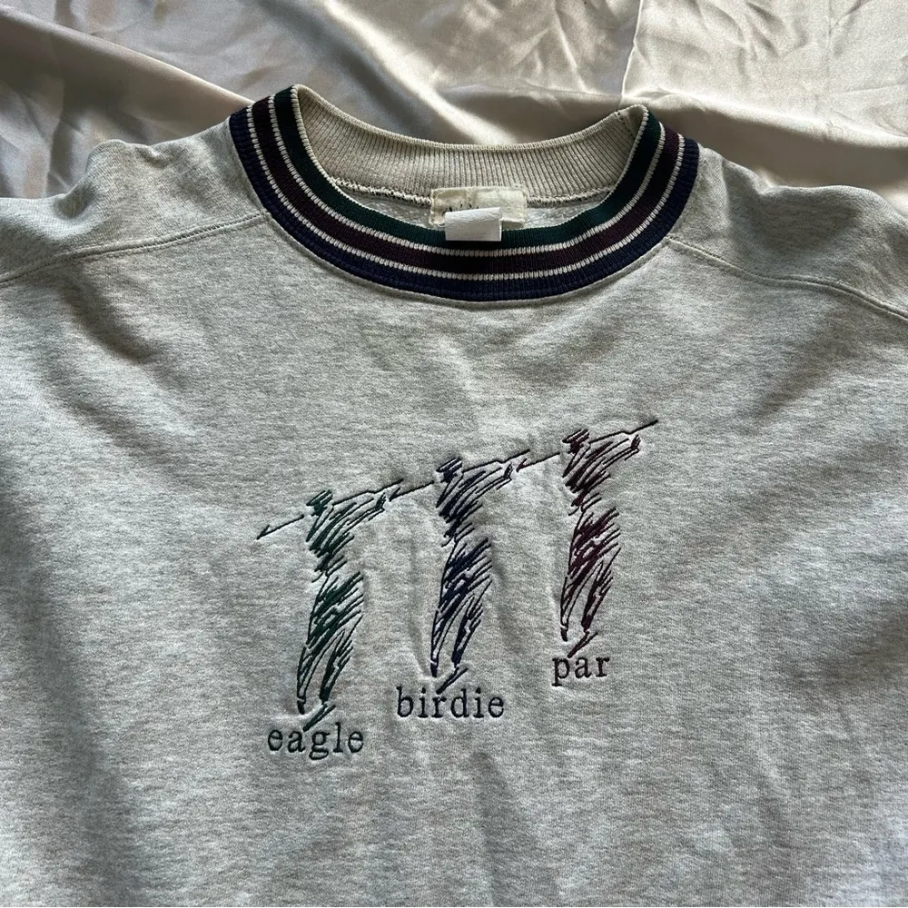 Vintage Golf Gray Embroidered Crew Neck Size L - Image 3