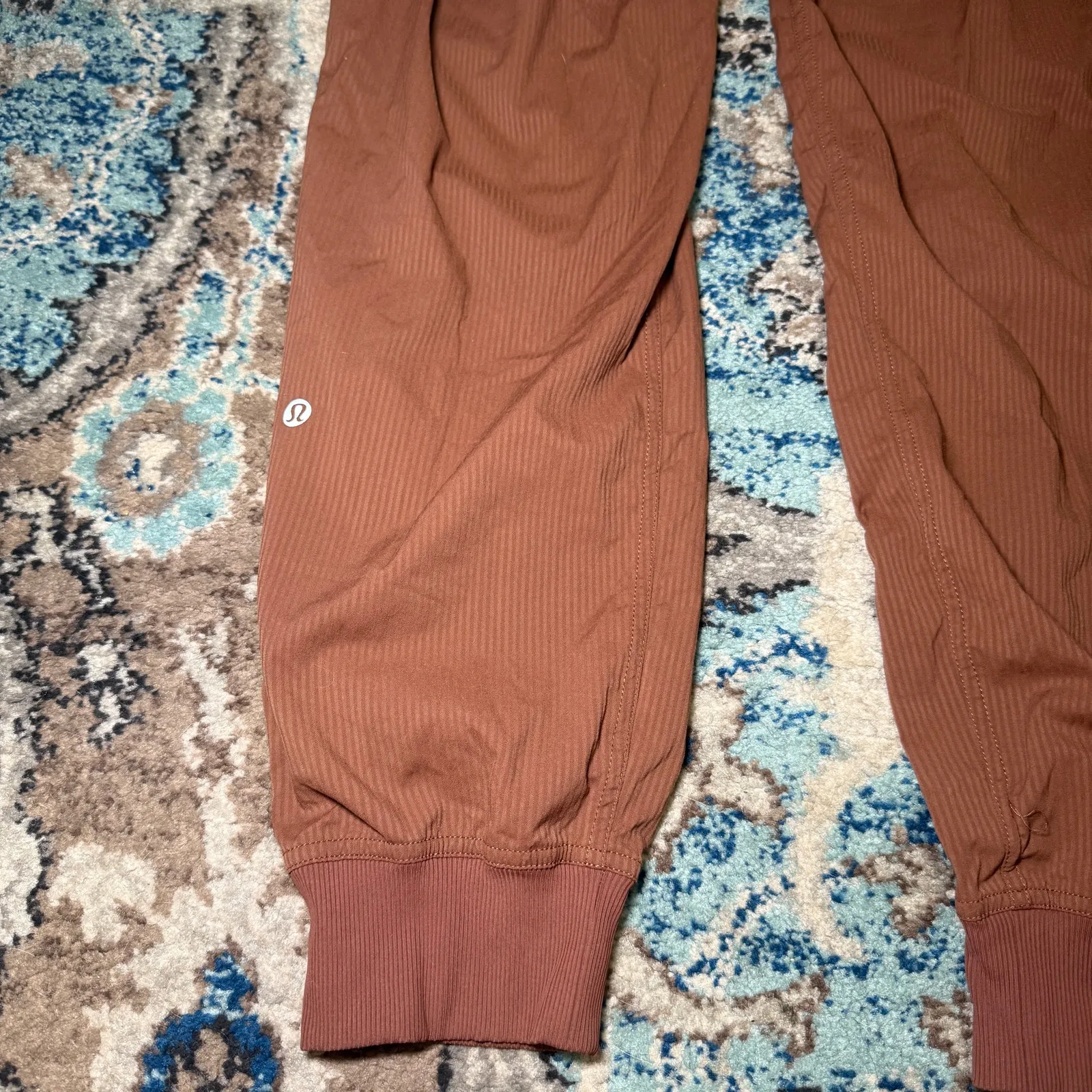 Lululemon Dance Studio Mid-Rise Jogger 8 - Image 4