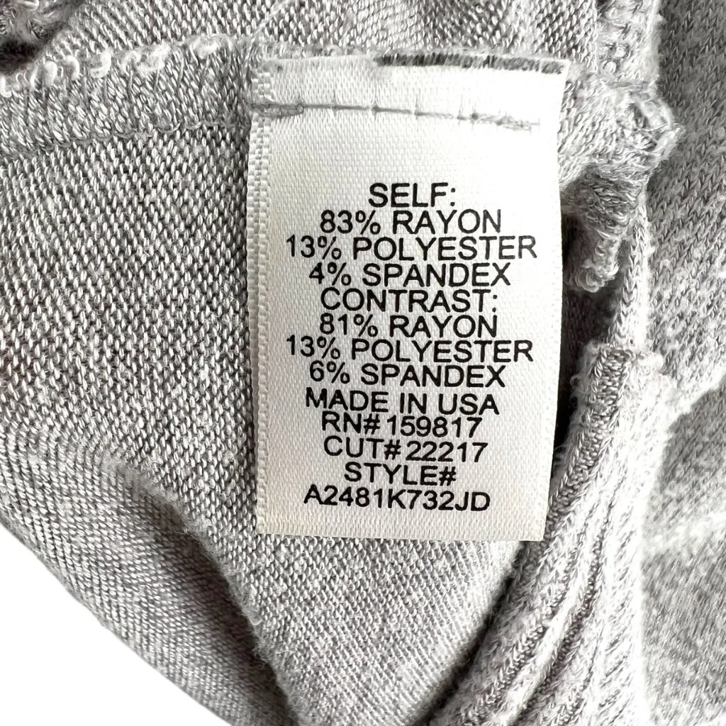 Altar'd State Gray Oversized V-Neck Knit Pullover Size Small - Image 9