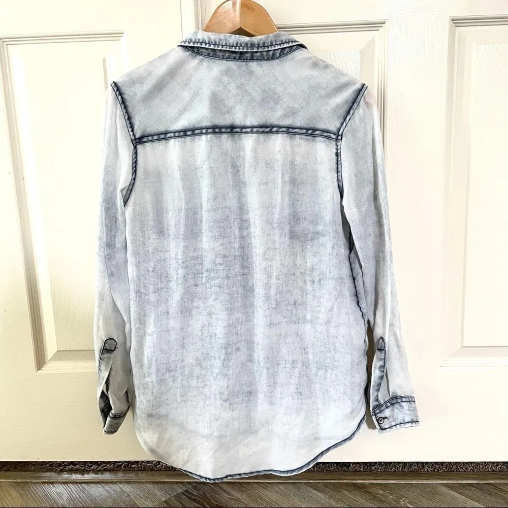 BDG light denim button down long sleeved shirt - Image 5