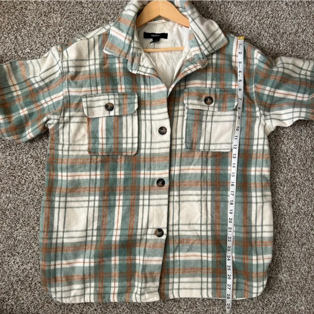 Forever 21  Cream Green Flannel Shacket Jacket Button Down Fall Comfy Oversized - Image 5