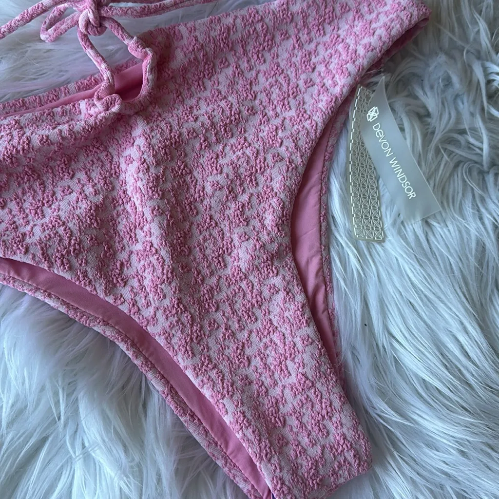 Devon Windsor Leanne Bikini Bottom Pink Size L - Image 4