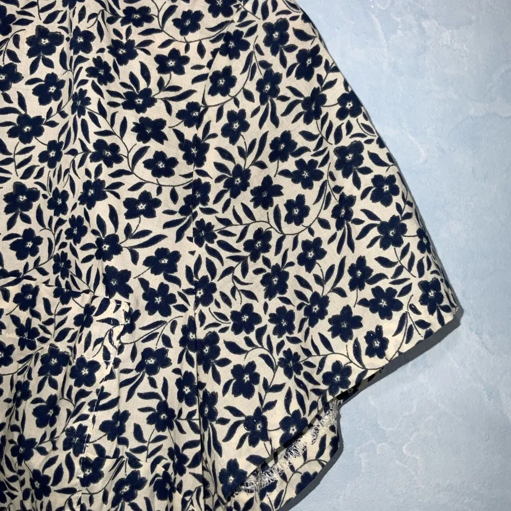 J Crew Navy & Blue Floral Shirt Sleeve Tie Front Butt Down Cotton Casual Shirt S - Image 6