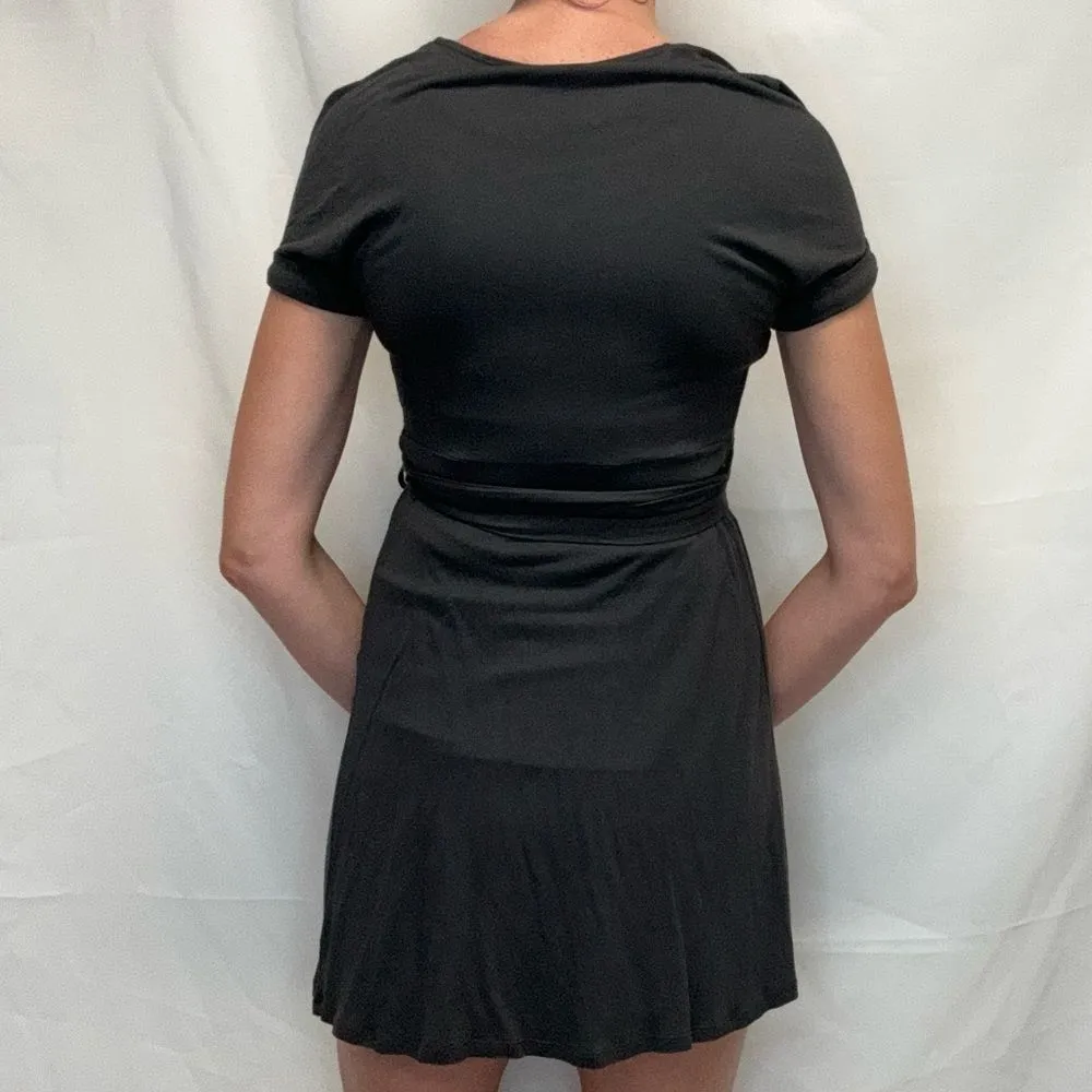 GAP Women's Grey Gray Stretch Wrap Tie Waist V Neck Dress XS Extra Small Unlined - Image 2