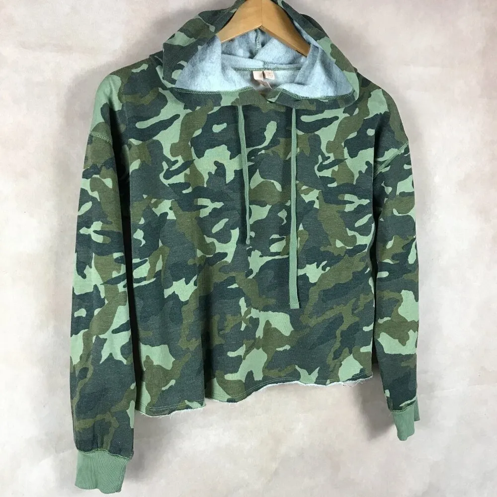 NEW Cropped Green Camo Fleece Hoodie SMALL - Image 3