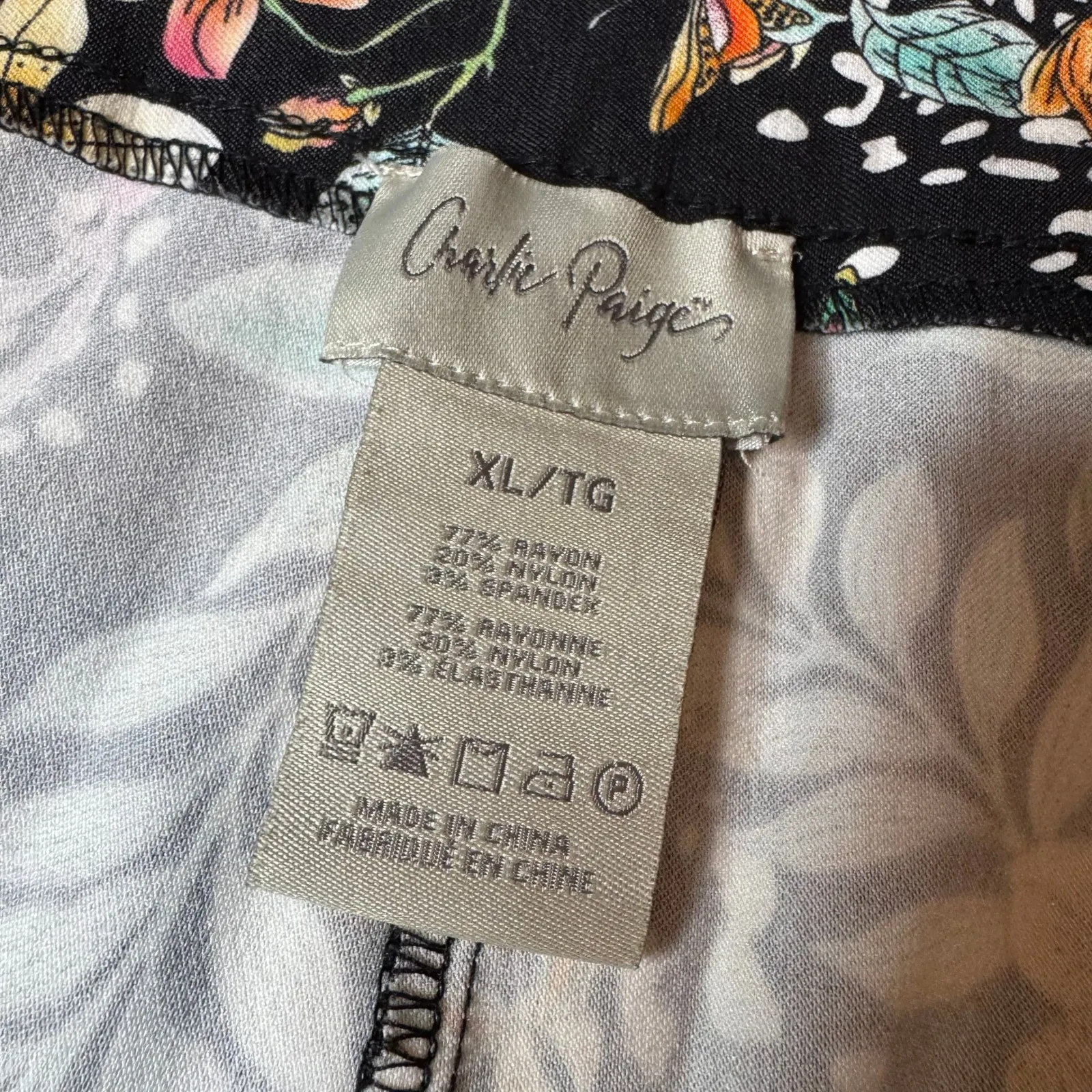 Charlie Paige Women's XL Floral Pants Black Tropical Resort Casual - Image 3