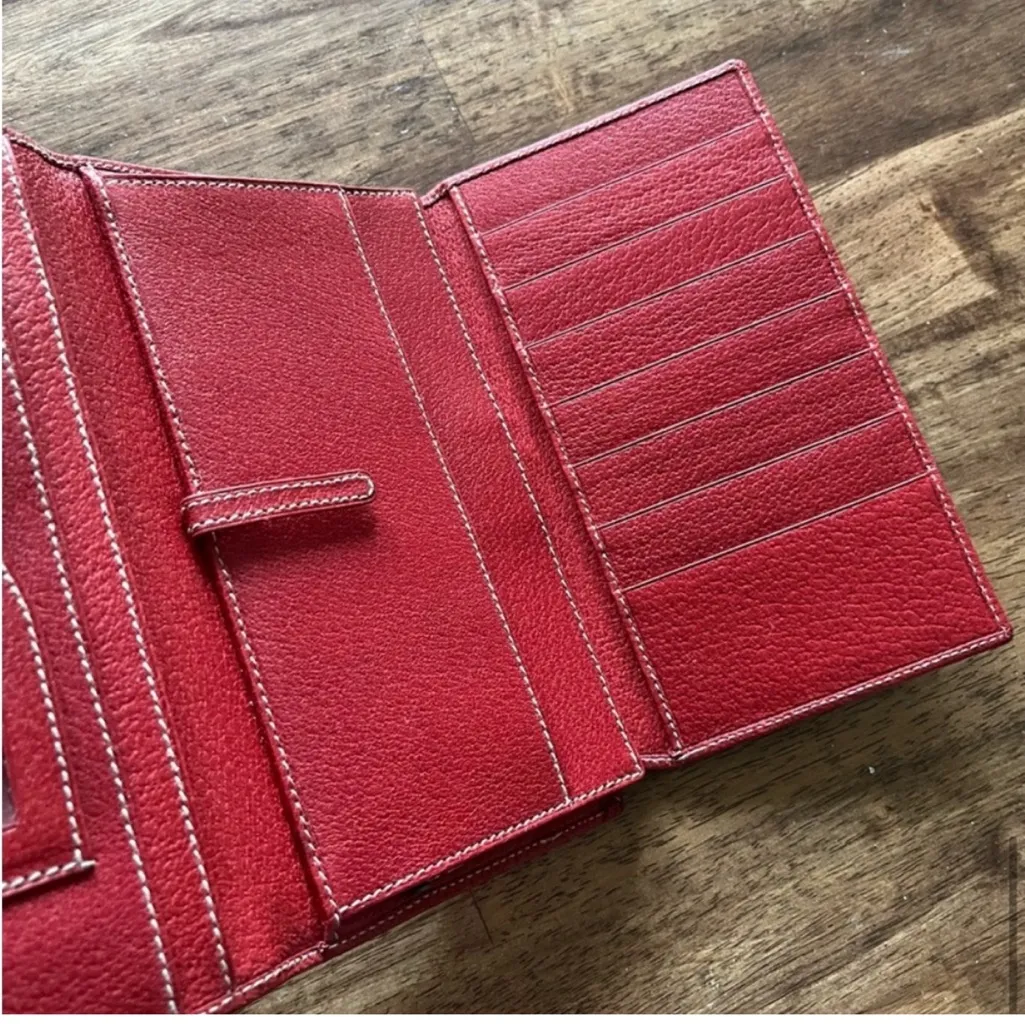 GUCCI Red Long Wallet Snap Closure and Kiss Lock Coin Pocket - Image 9