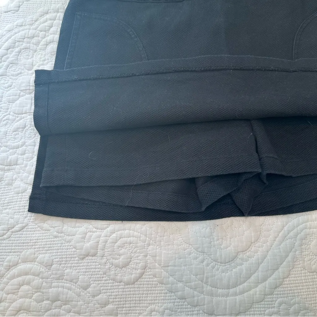 Boston Proper Black Mini Skirt. Size: 4. - Image 5