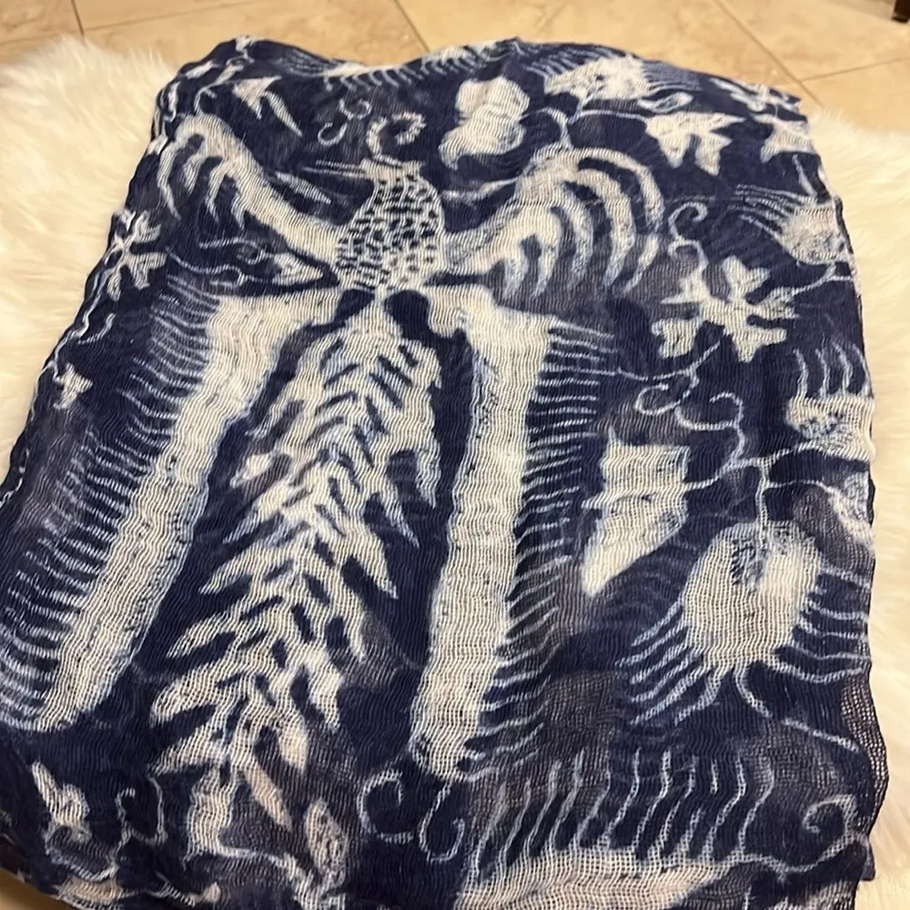 Ralph Lauren Blue and White Scarf - Image 5