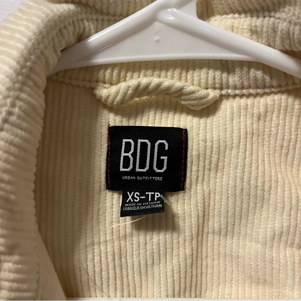 Urban Outfitters BDG Brooklyn Corduroy Cropped Jacket - Image 5