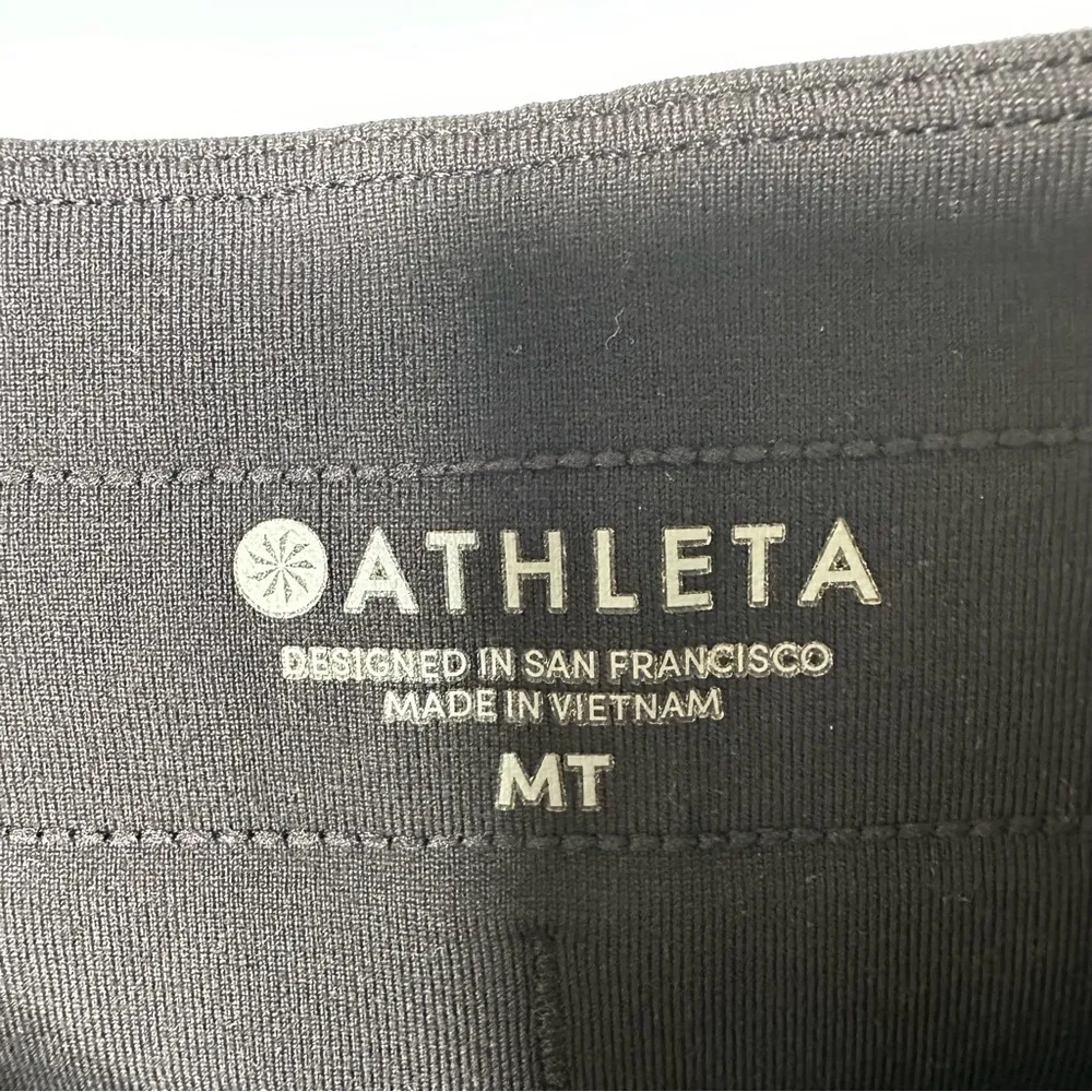 Athleta Black Metro Downtown Skort Size MT - Image 6