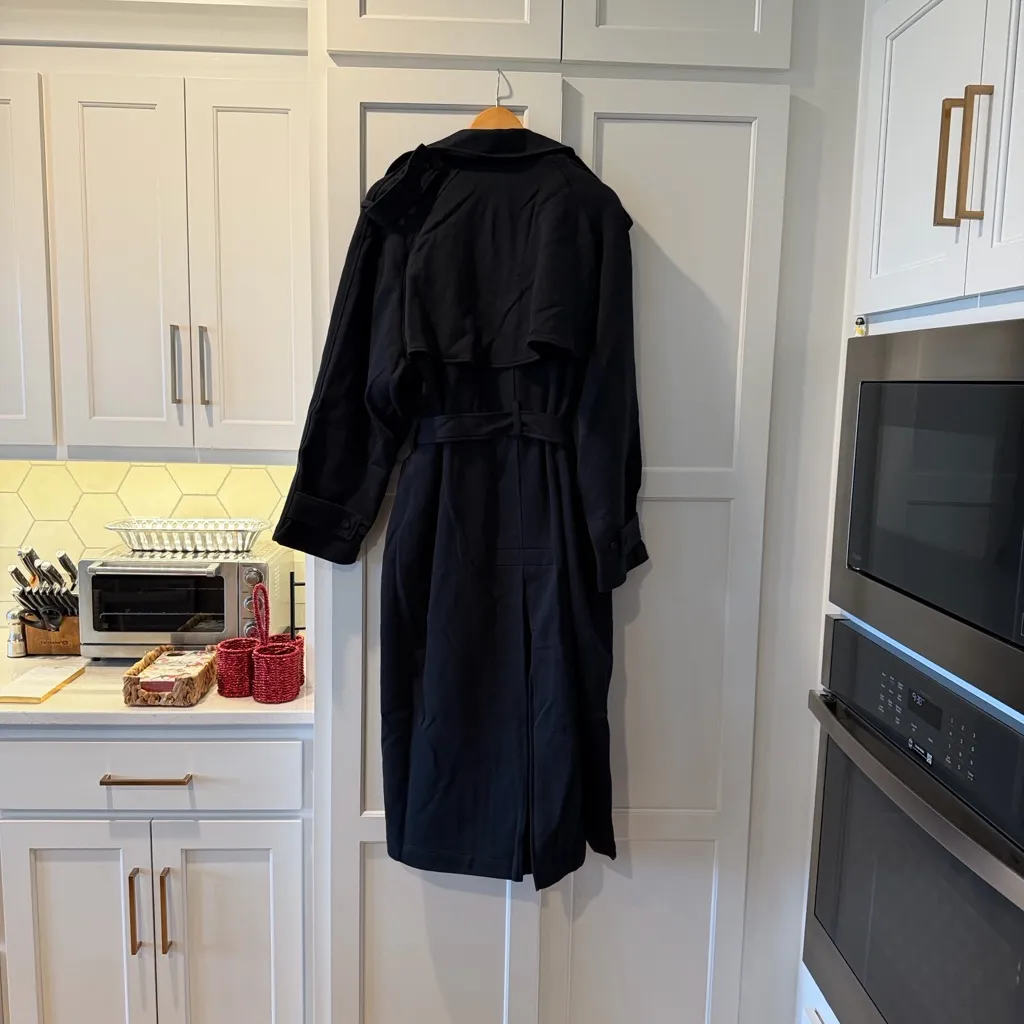 SKIMS  Boyfriend Trench Coat - Image 11