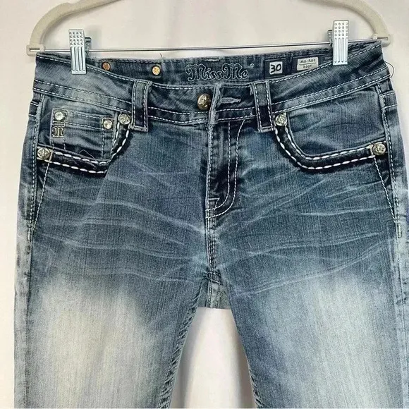 Miss Me Jeans‎ Mid Rise Bootcut Embellished Back Pockets Cropped Womens Sz 30 - Image 2