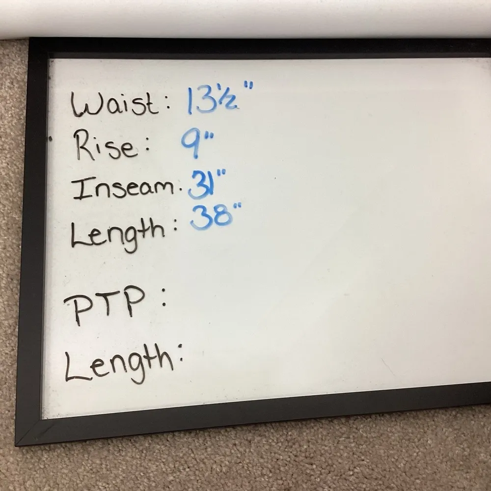 Wunder Under Leggings Size 6 - Image 12