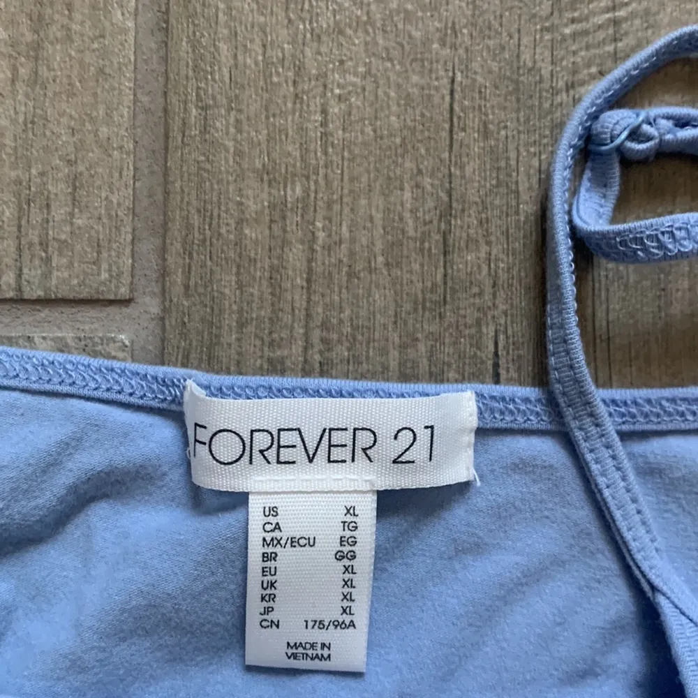 Forever 21 pale blue tank top - Image 2